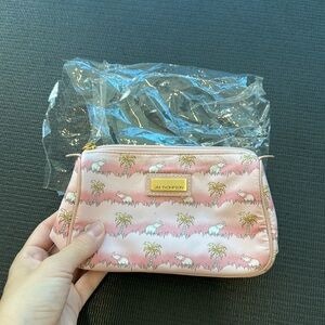 💜5 for $25 Jim Thompson Pink Cosmetic Bag